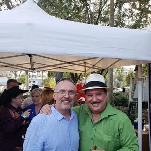 Meet your Posher, Carl